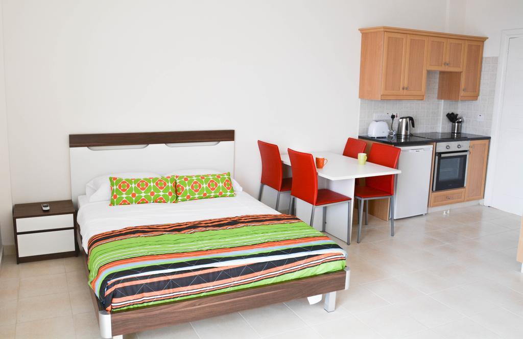 Peyia Pearl Apartment ห้อง รูปภาพ