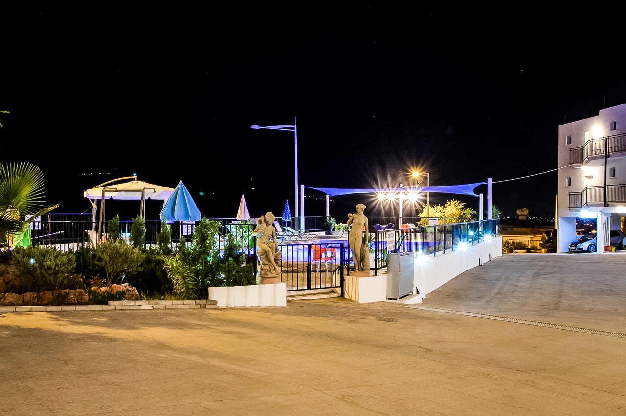 Peyia Pearl Apartment ภายนอก รูปภาพ