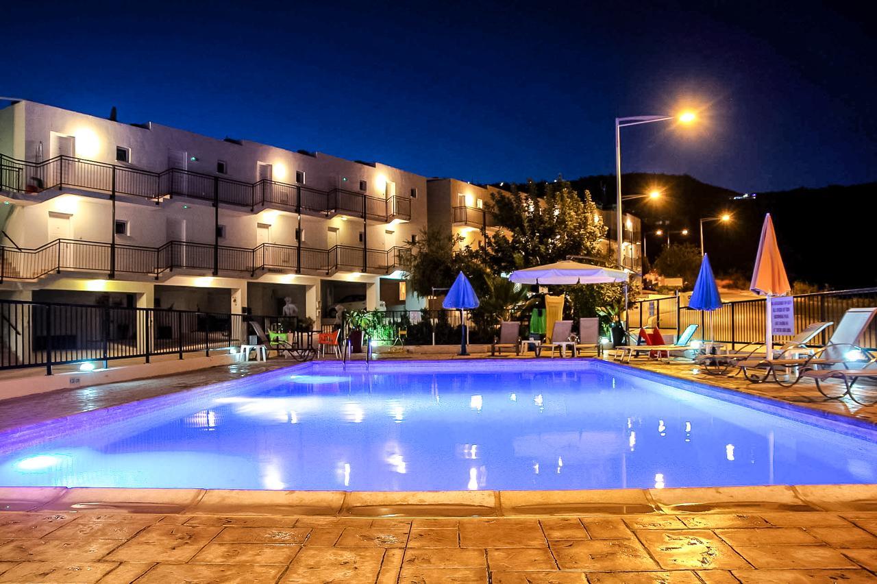 Peyia Pearl Apartment ภายนอก รูปภาพ
