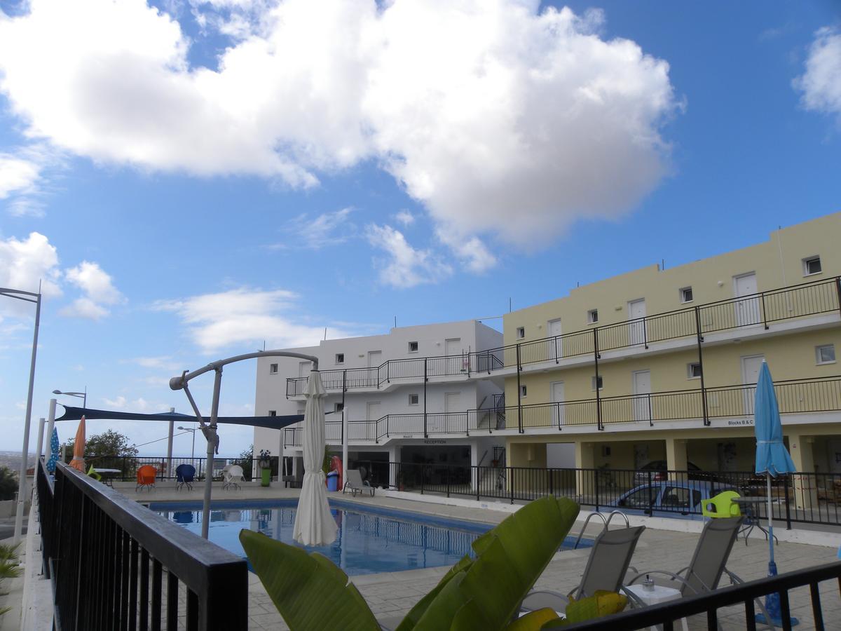 Peyia Pearl Apartment ภายนอก รูปภาพ